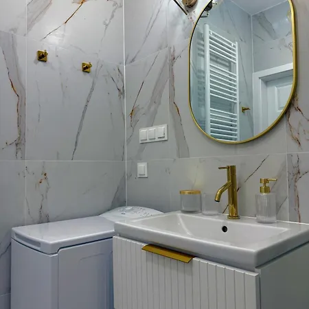 Apartment Golden Eden Wieniawska - Ogrod Saski Lublin
