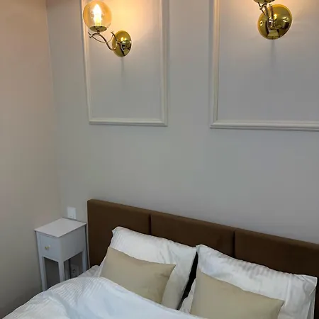 Apartament Golden Eden Wieniawska - Ogród Saski *