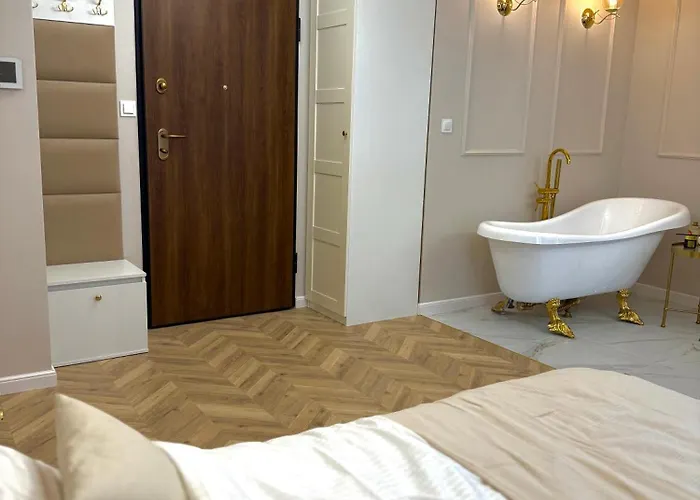 Golden Eden Wieniawska - Ogrod Saski - Wanna W Sypialni, W Samym Centrum, Nowoczesny Apartamentowiec * Lublin